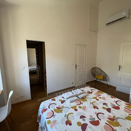 Centre Cosy 2 *